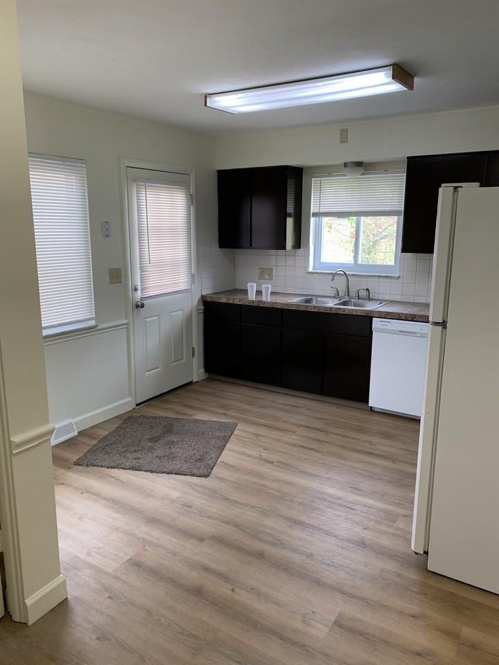 309 Kenridge Rd #309 - Photo 6 of 13