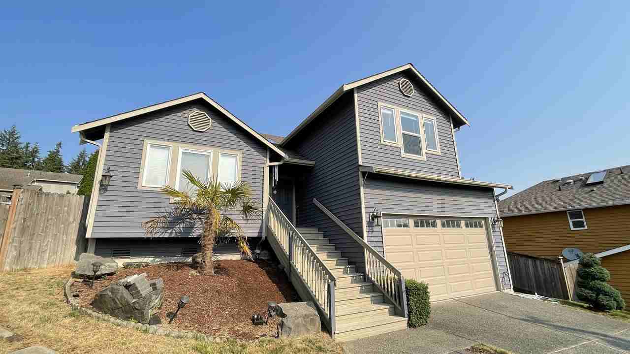 20530 Richmond Rd #1 - Photo 3 of 25