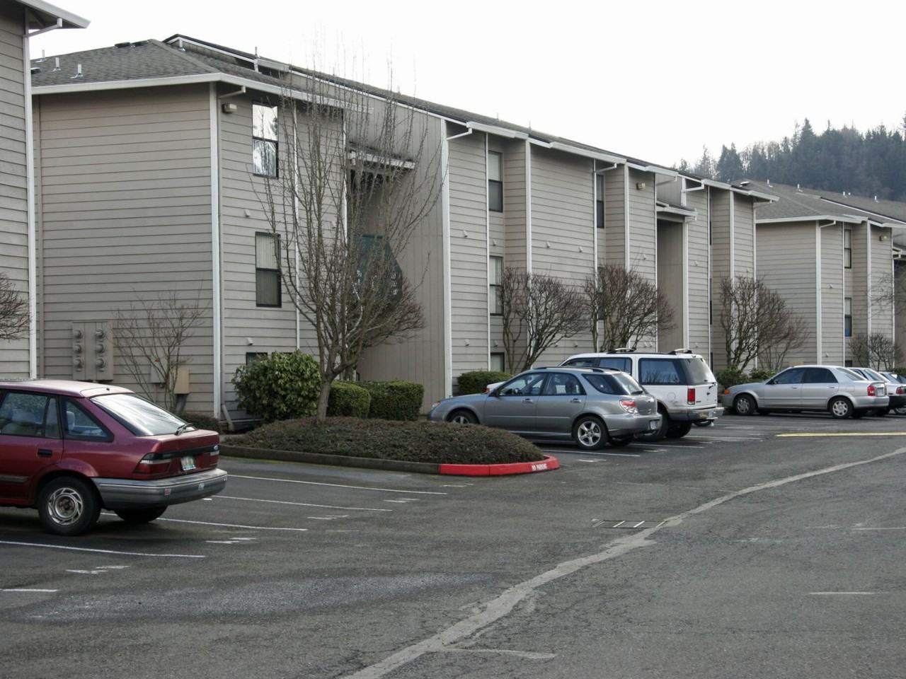 Eastman Heights - Photo 5 of 45