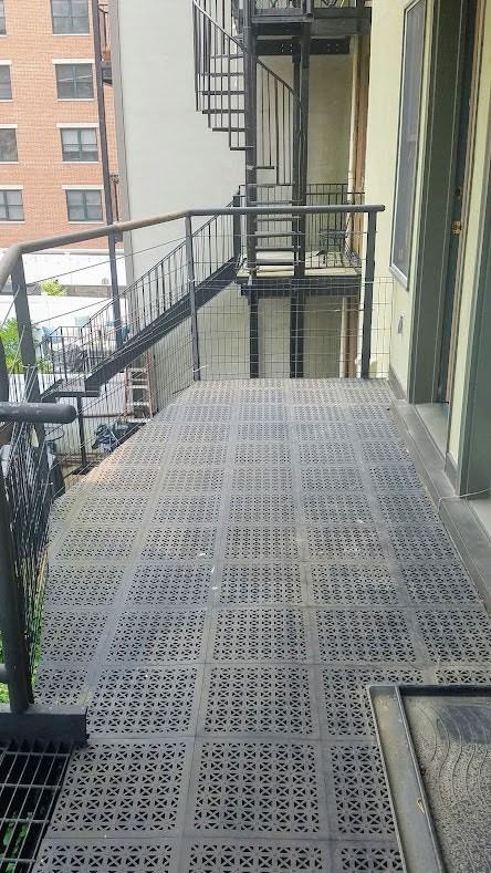 76 Essex St #2 - Photo 3 of 10