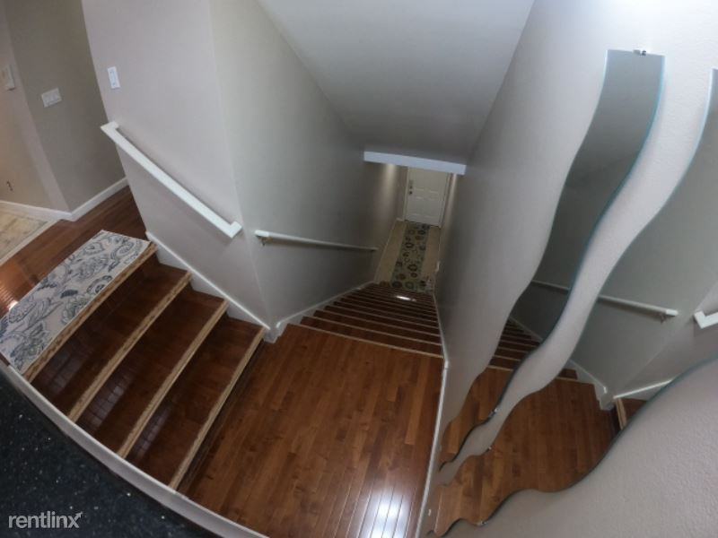 43480 Pendleton Cir - Photo 2 of 24