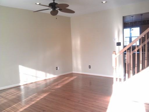 470 Sequoia Dr - Photo 3 of 19