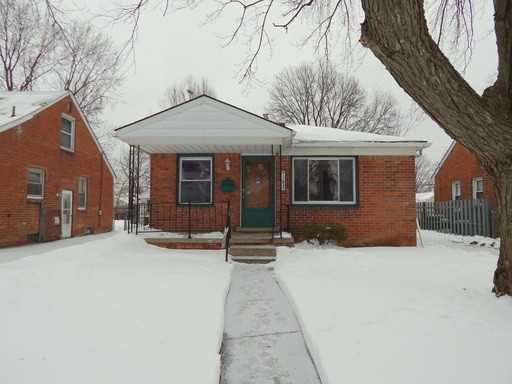 17658 Norborne St - Photo 2 of 25