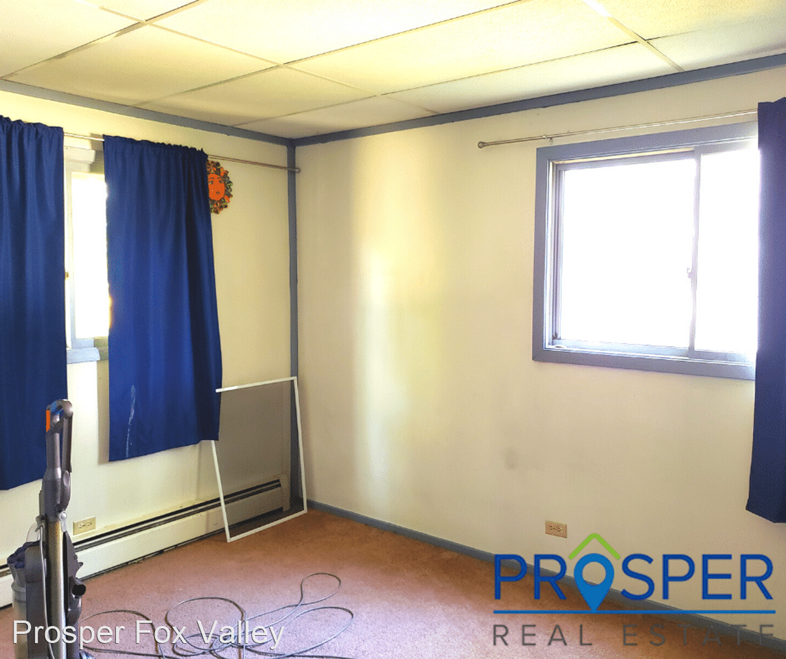 1135 Moreland Street - Photo 3 of 7