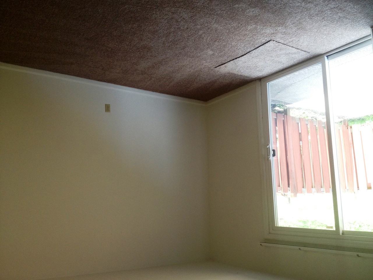 91 Carman Dr - Photo 4 of 10