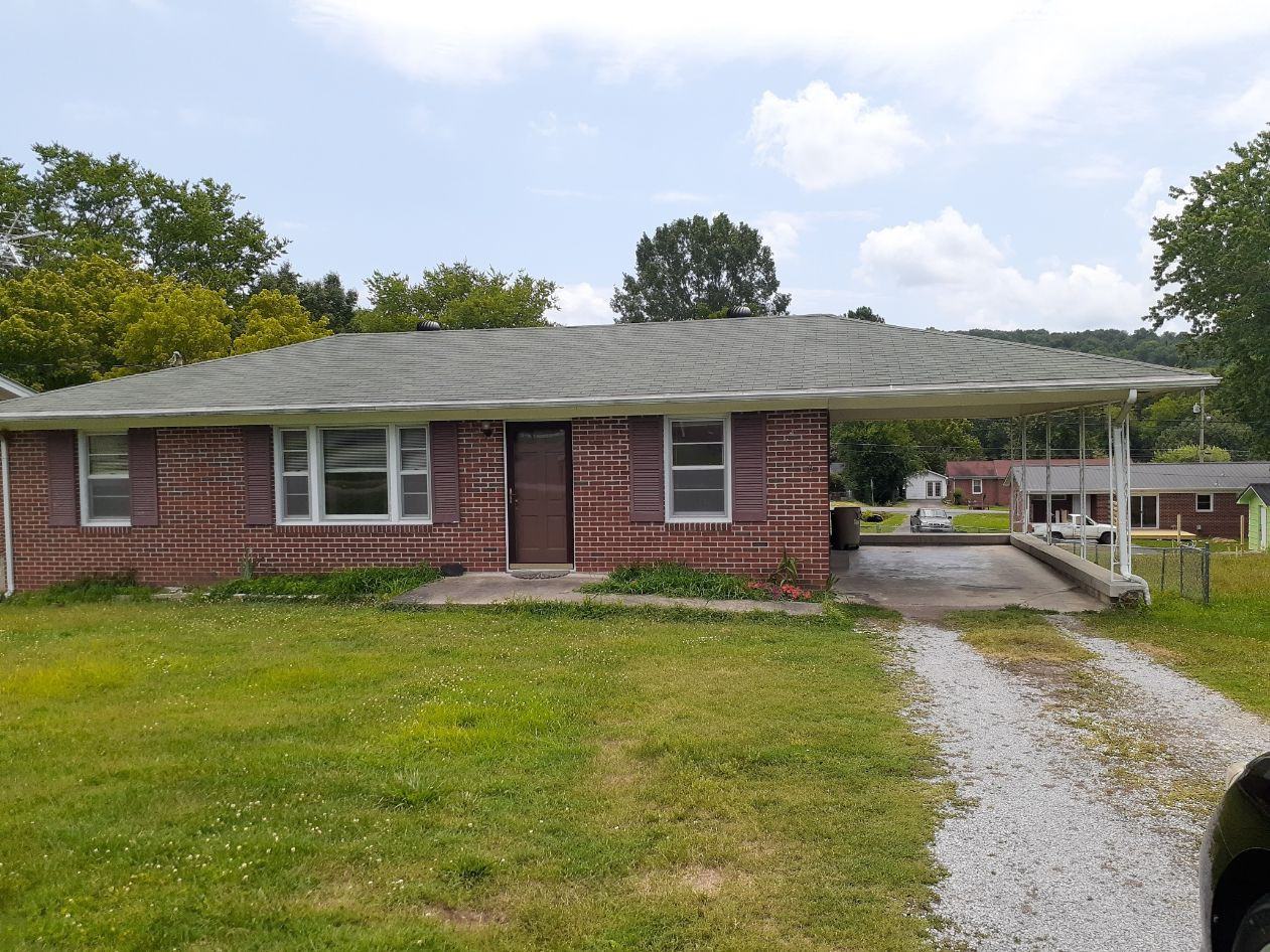 109 Greenbriar St, Woodbury, TN 37190 3 Bedroom Apartment for Rent