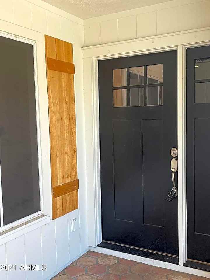 3510 S Newberry Rd - Photo 3 of 43