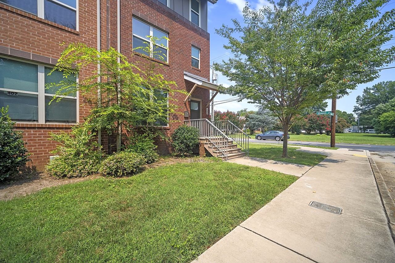 400 Dobson St - Photo 2 of 34