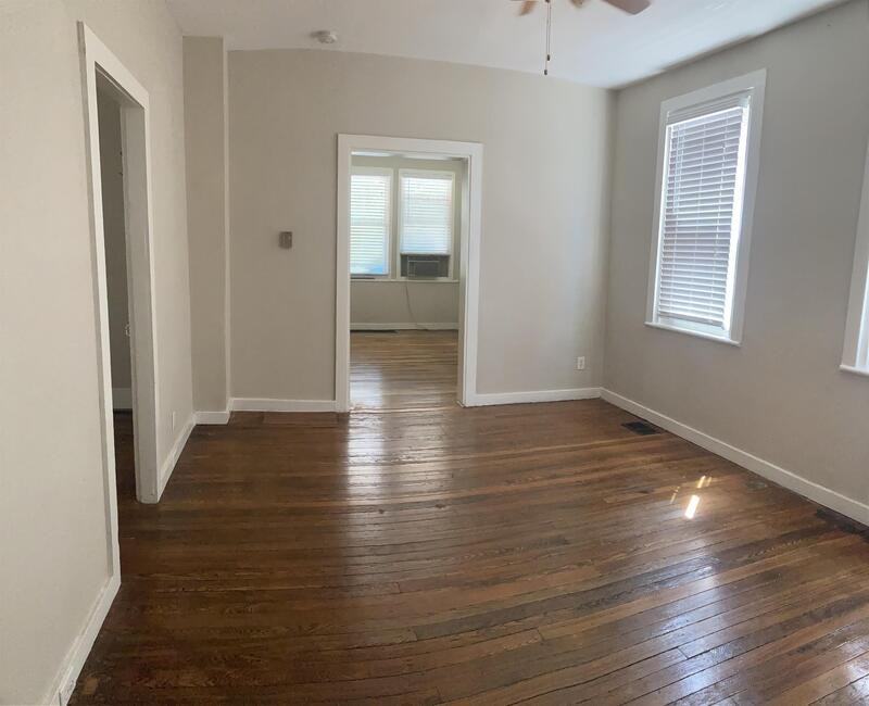 2114 2114 West 40th Place - Down - Photo 2 of 8