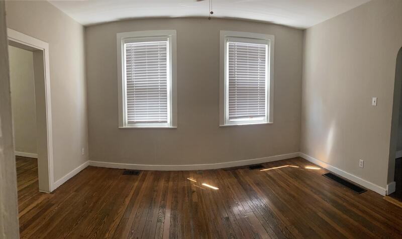 2114 2114 West 40th Place - Down - Photo 3 of 8