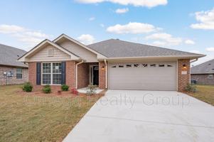 featured image of 372 Ivy Hills Cir