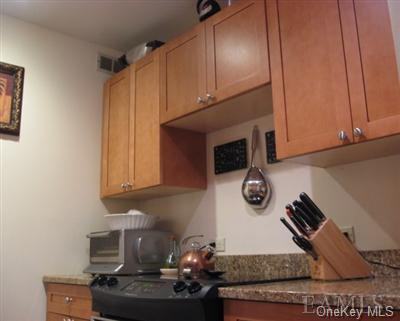 5108 Villa At The Woods - Photo 3 of 8