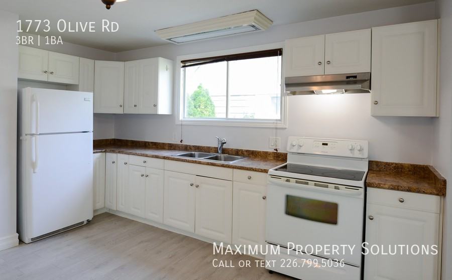 1773 Olive Rd - Photo 2 of 12