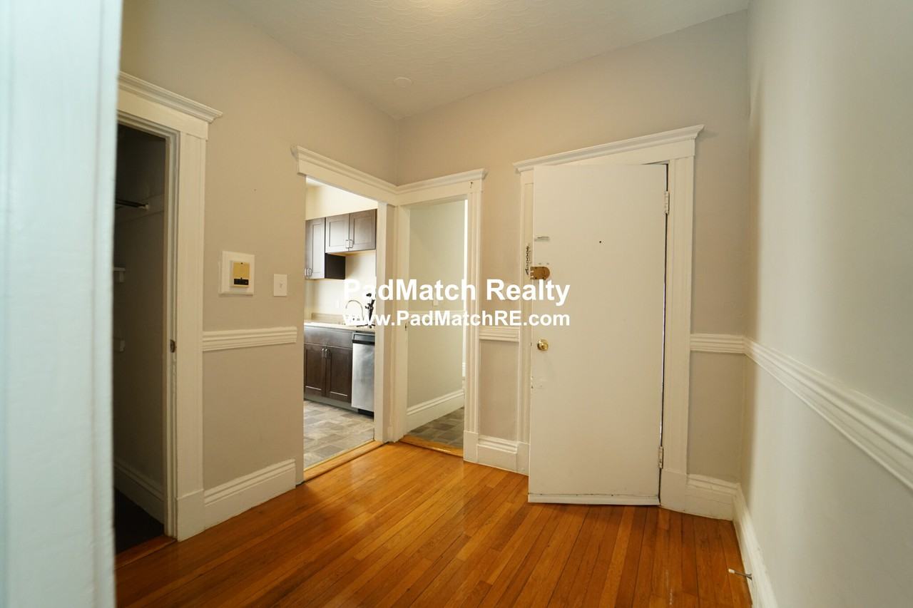 159 Kelton St #34 - Photo 3 of 13