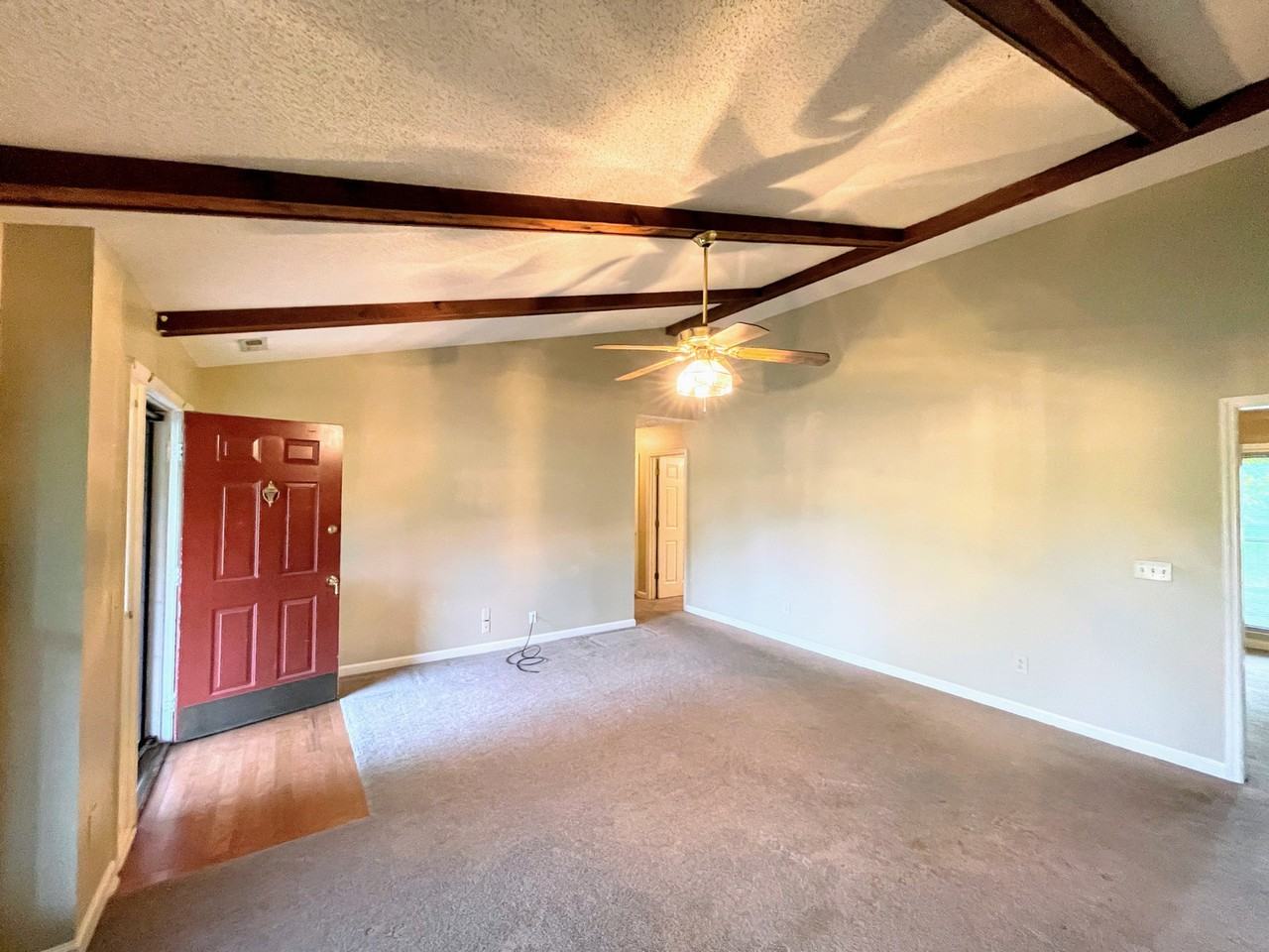 104 Shaverlee Ct #1 - Photo 5 of 26