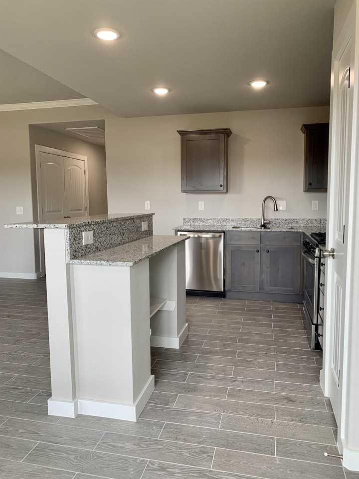430 & 432 Rineel Ave - 430 #430 - Photo 7 of 22