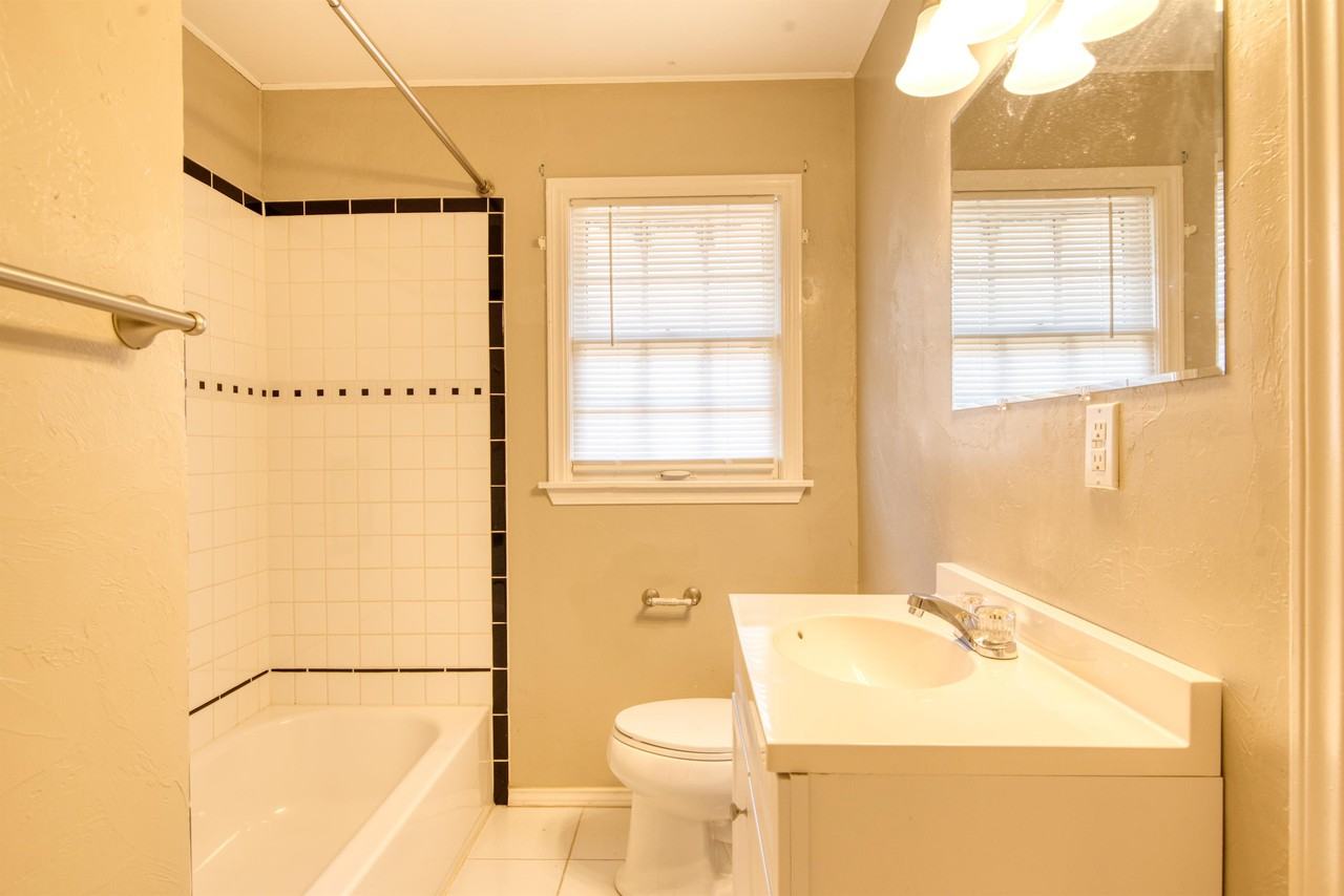 1722 Mattern Dr #1 - Photo 7 of 20