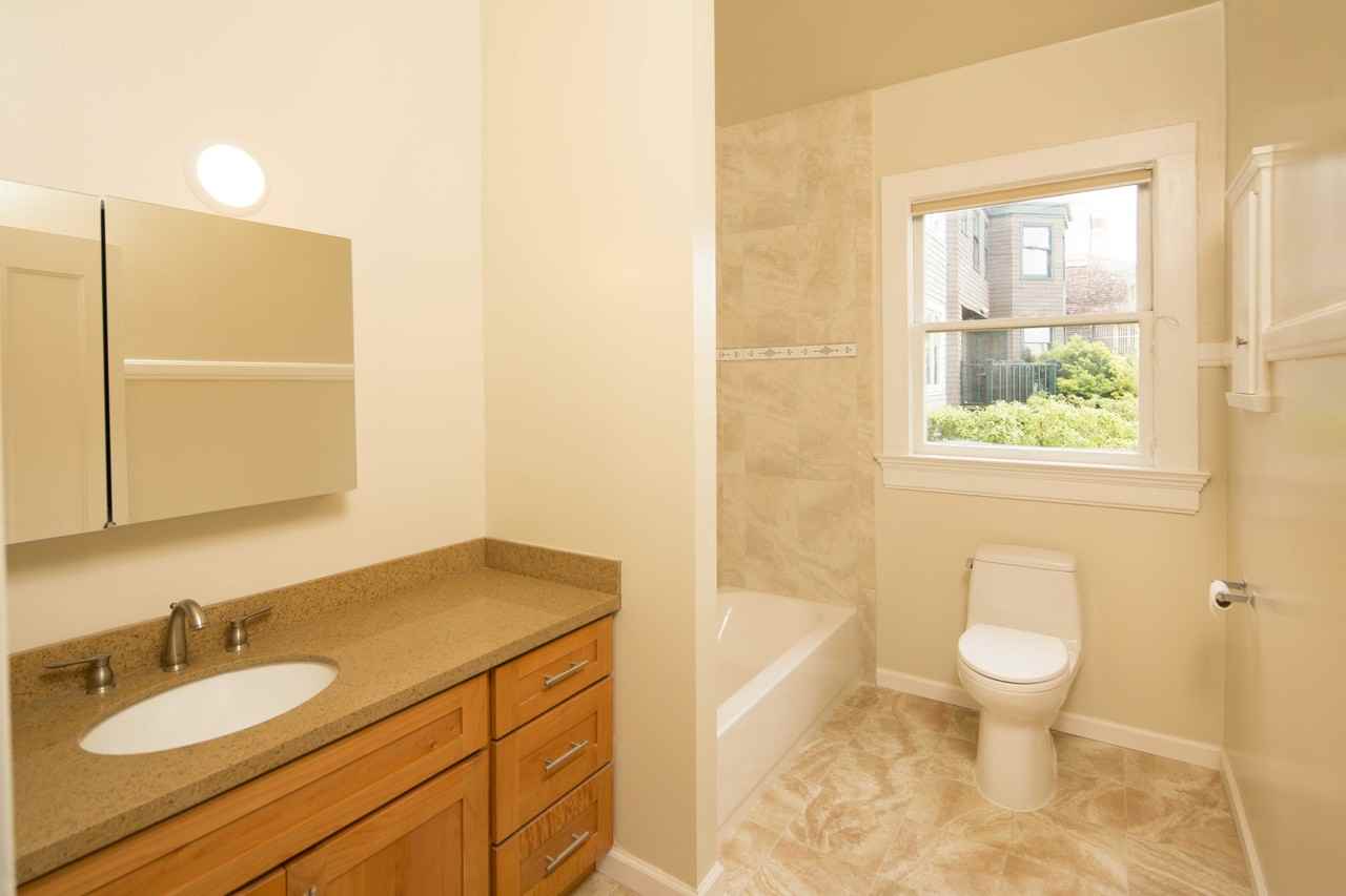 2923 Scott St - Photo 3 of 7