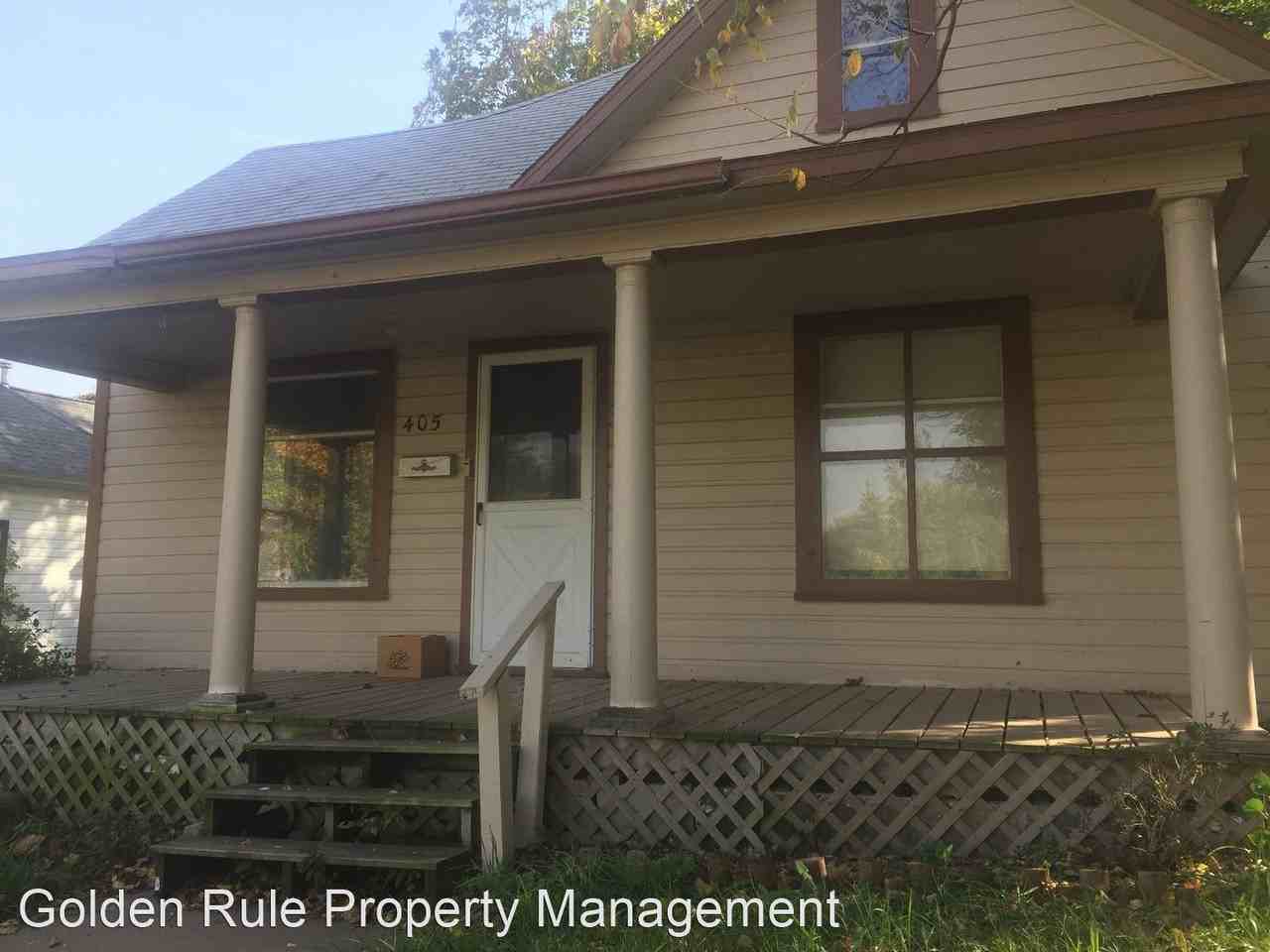 405 W Main St - Photo 2 of 15