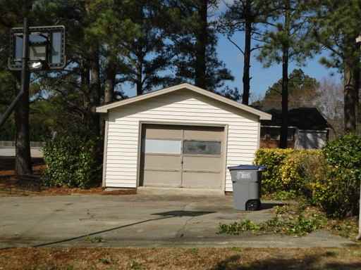 1100 Niblick Dr - Photo 2 of 9