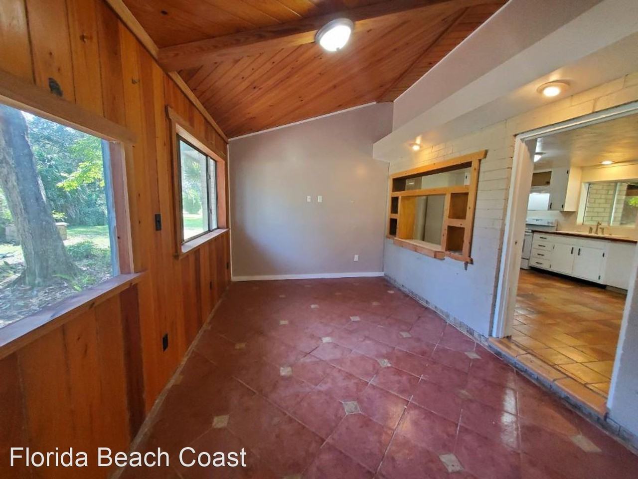 124 Browns Fish Camp Rd, Crescent City, FL 32112 3 Bedroom House for