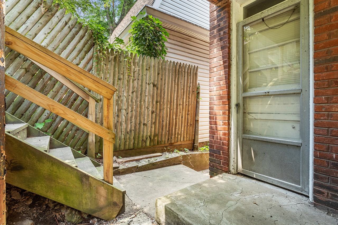 2087 Plainview Ave Apartments in Brookline, Pittsburgh, PA 15226 Zumper