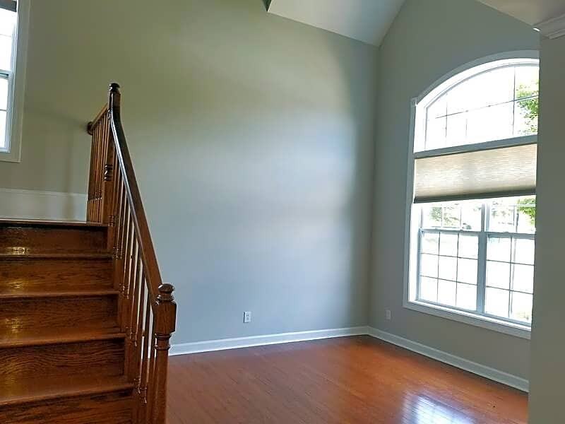 8413 River Walk Ct - Photo 3 of 28
