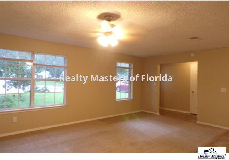 3160 Palmdale Ave - Photo 3 of 18