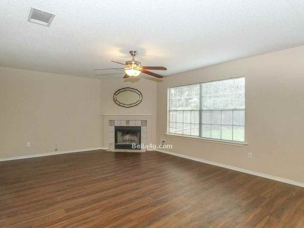 3602 Cheyenne St - Photo 3 of 12