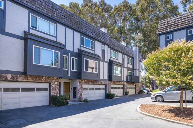 33 Park Rd #11 - Photo 3 of 43