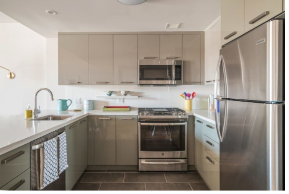 310 Clarkson Avenue - Photo 2 of 17