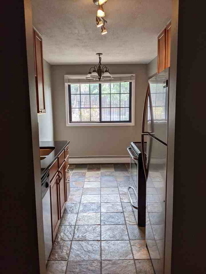 Kingsfield Court - Photo 2 of 11