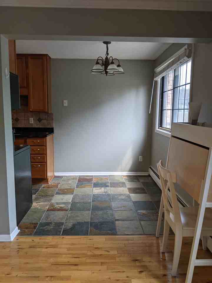 Kingsfield Court - Photo 3 of 11