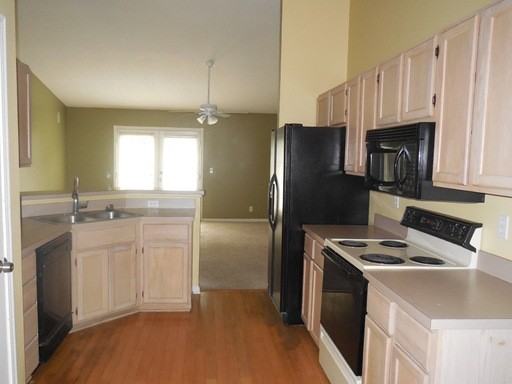 1718 Chandelier Cir E - Photo 3 of 24