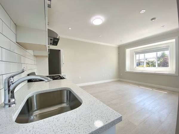 4491 Garry Street #B - Photo 3 of 9