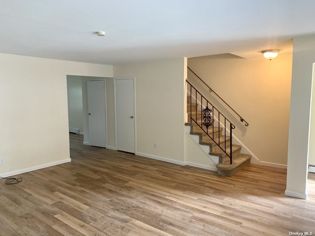 93 Carole Ct #3 - Photo 2 of 20