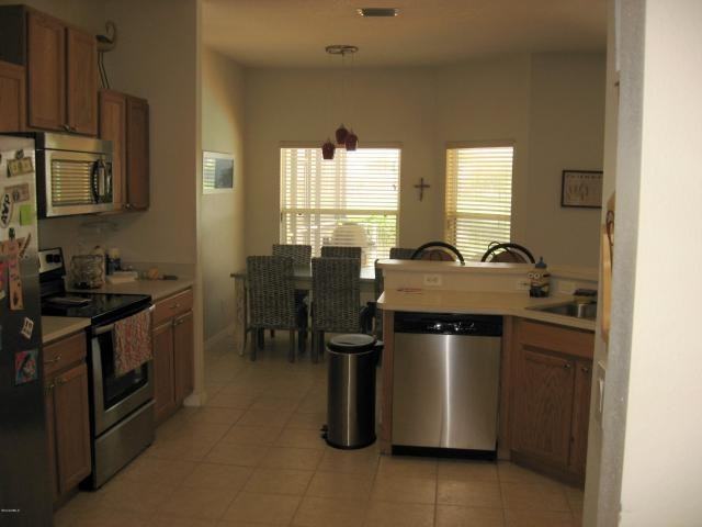 1515 Knoll Ridge Dr - Photo 3 of 25