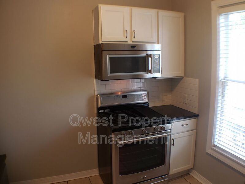 900 Cherry St Se #1 - Photo 6 of 16