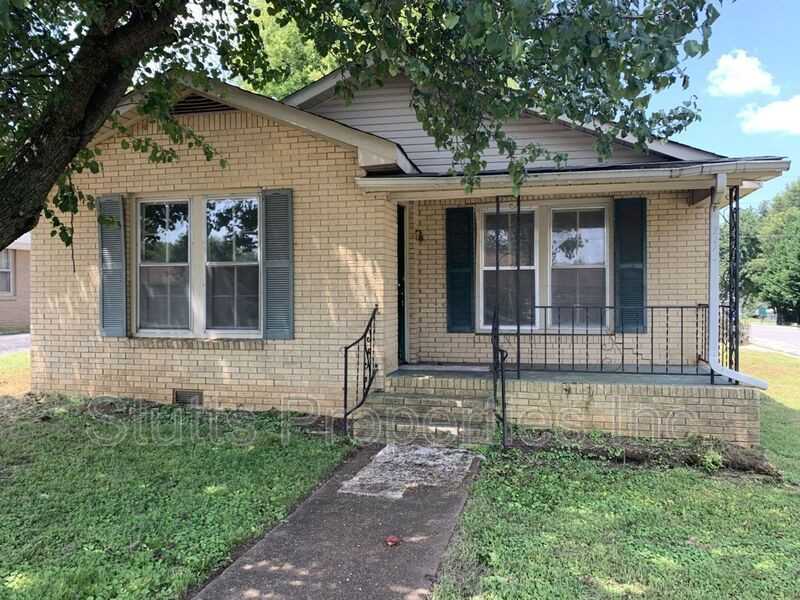 227 N Orleans St - Photo 2 of 26