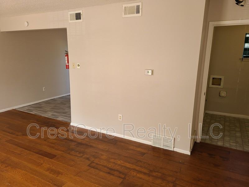 3053 Saint Cloud Pl #50 - Photo 3 of 11