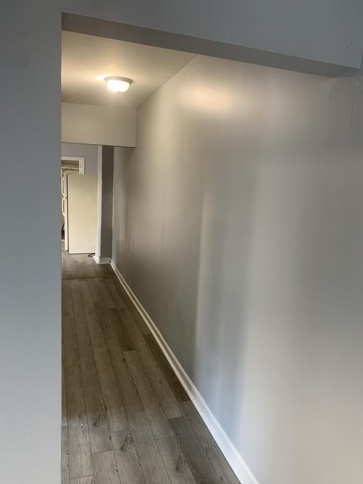 323 Porter Ave #1 - Photo 4 of 10