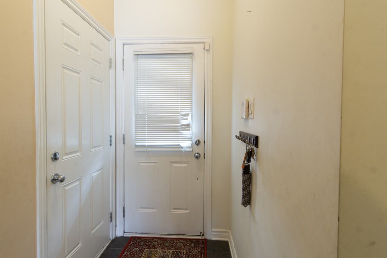 104 Woodmill Terrace - Photo 2 of 26