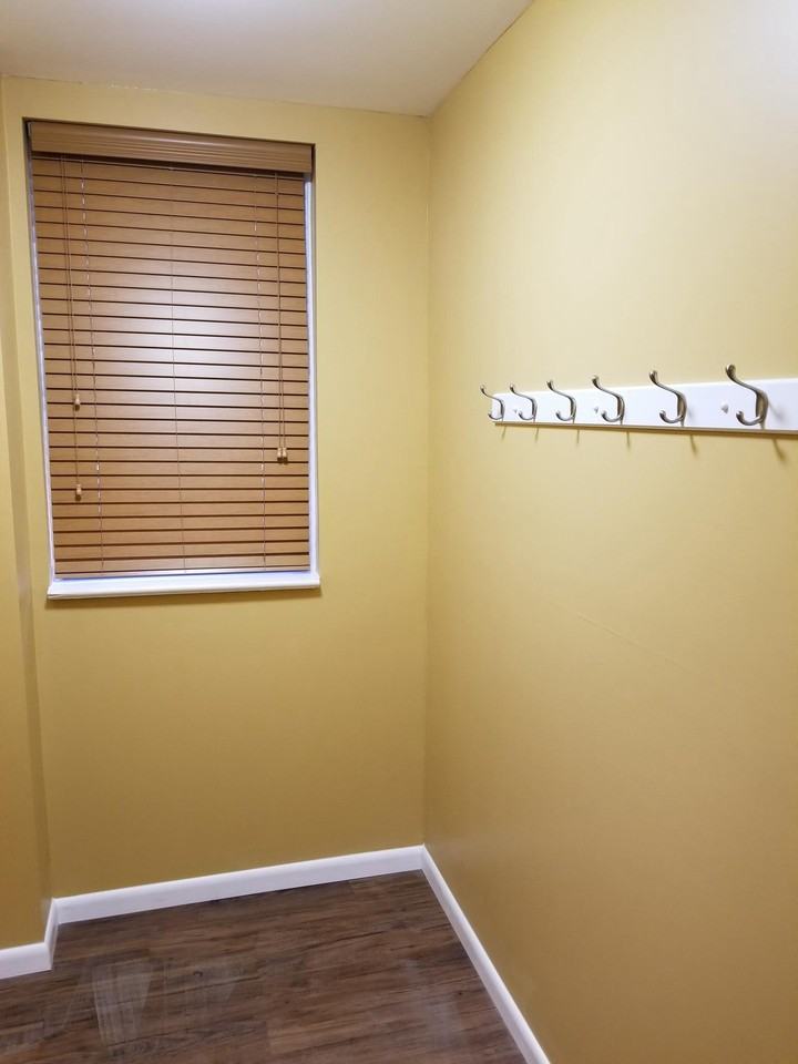 171 9th St #1 - Photo 3 of 9