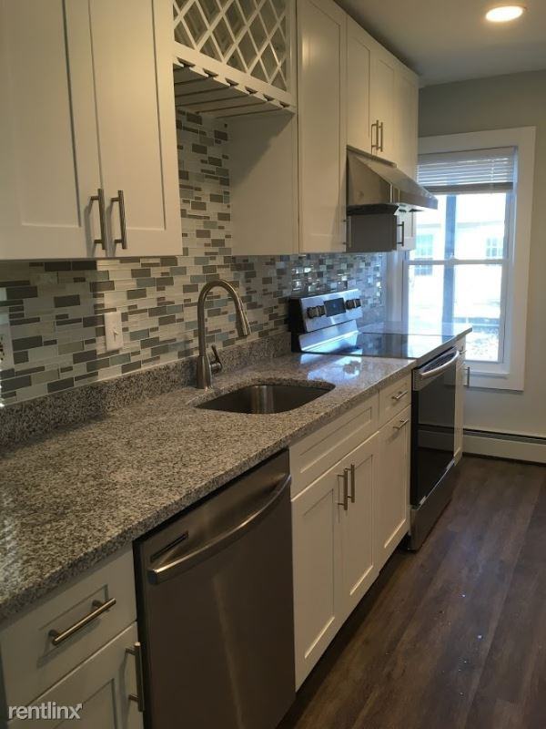 10 Mayhew St - Photo 3 of 23