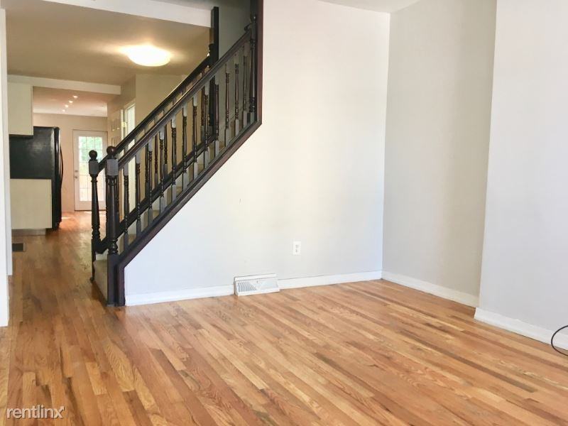 1302 N Randolph St - Photo 2 of 23