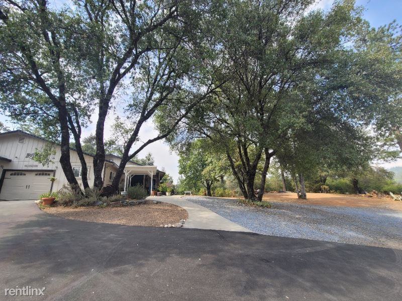 3700 Sweetwater Trl - Photo 2 of 19