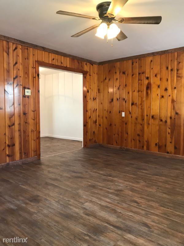 3446 Central Ave - Photo 3 of 9