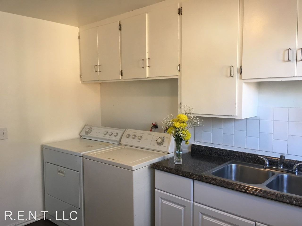 1389 S 300 E - Photo 3 of 6