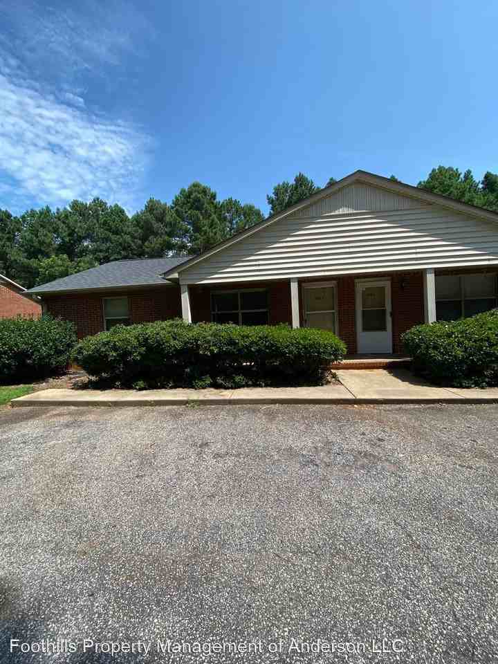 5538 Old Pearman Dairy - Photo 2 of 19