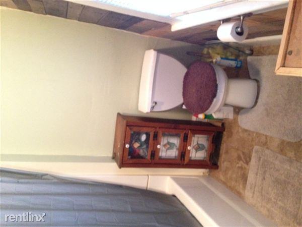 148 Westwood Ave - Photo 2 of 12